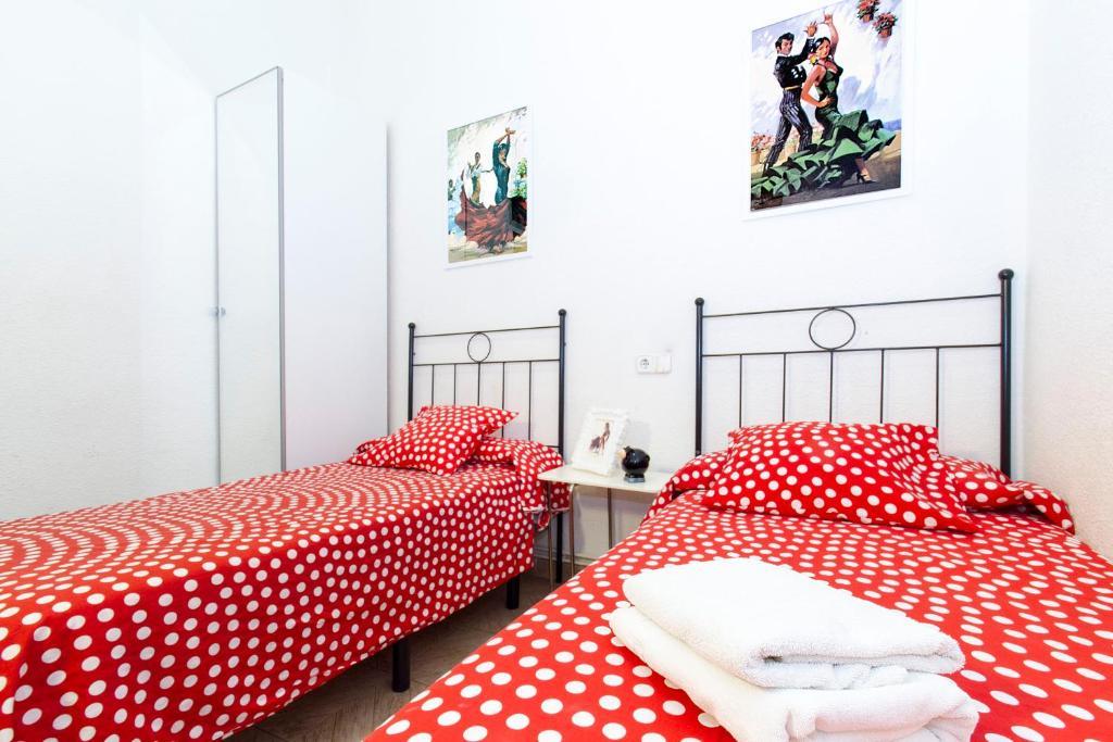 Hostal Bahia Madrid Rum bild