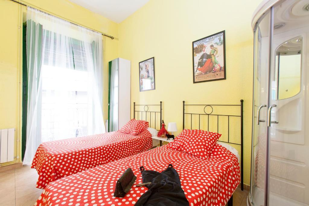 Hostal Bahia Madrid Rum bild