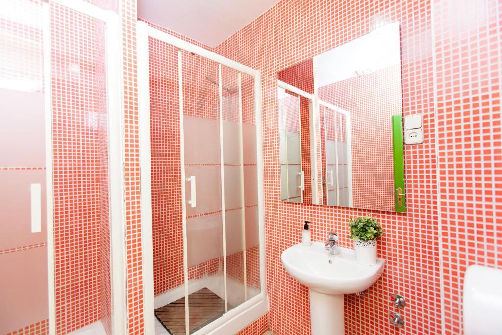 Hostal Bahia Madrid Rum bild