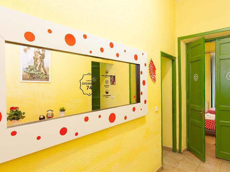 Hostal Bahia Madrid Exteriör bild